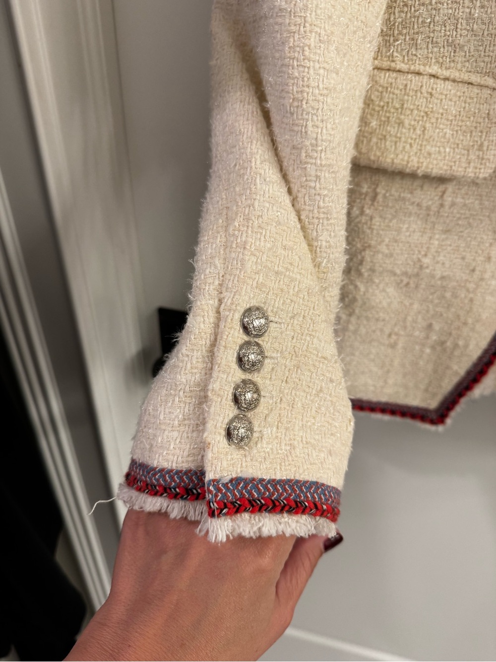Veronica Beard Cream Tweed Blazer with Red Trim - Picture 4 of 4